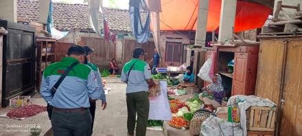Penggalangan Donasi di Pasar Pundong